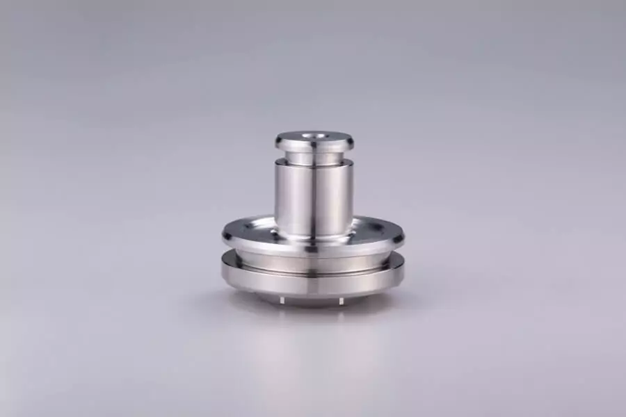 Precision-Manufacturing-of-Hot-Runner-System-Components-04